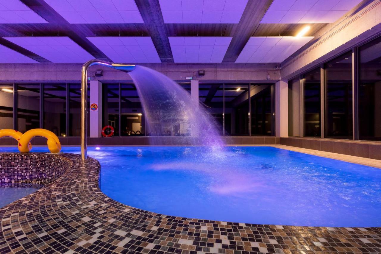 ミエンジズドロイェAquamarina Onyx Marina Investアパートメント エクステリア 写真