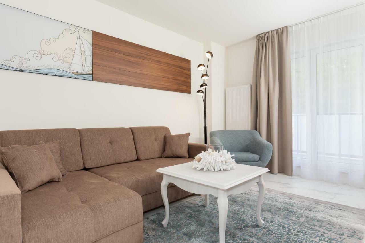 ミエンジズドロイェAquamarina Onyx Marina Investアパートメント エクステリア 写真